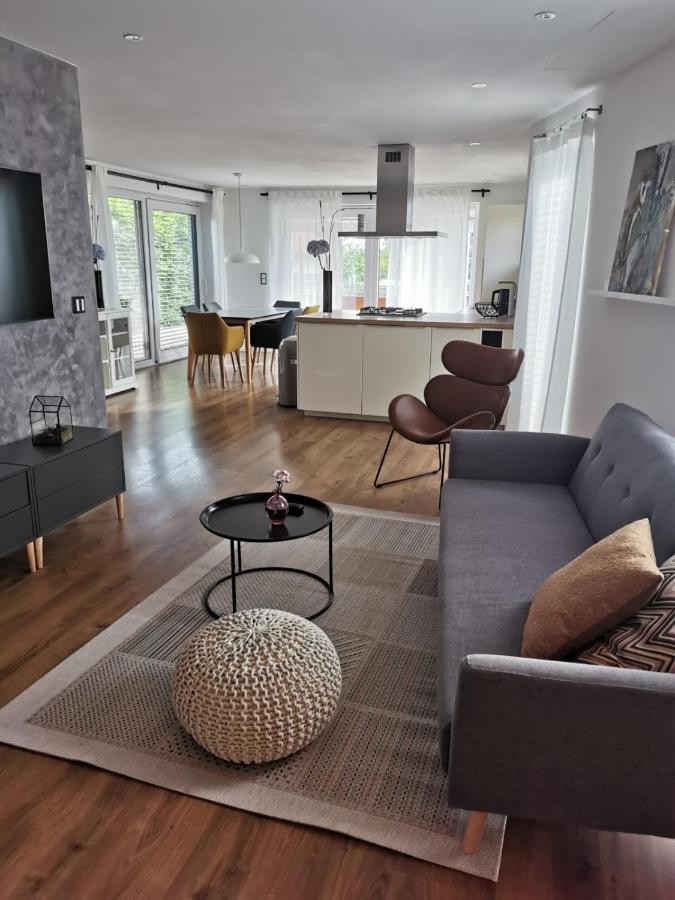 Modernes Ferienhaus Im Schwarzwald Freiamt Exteriör bild